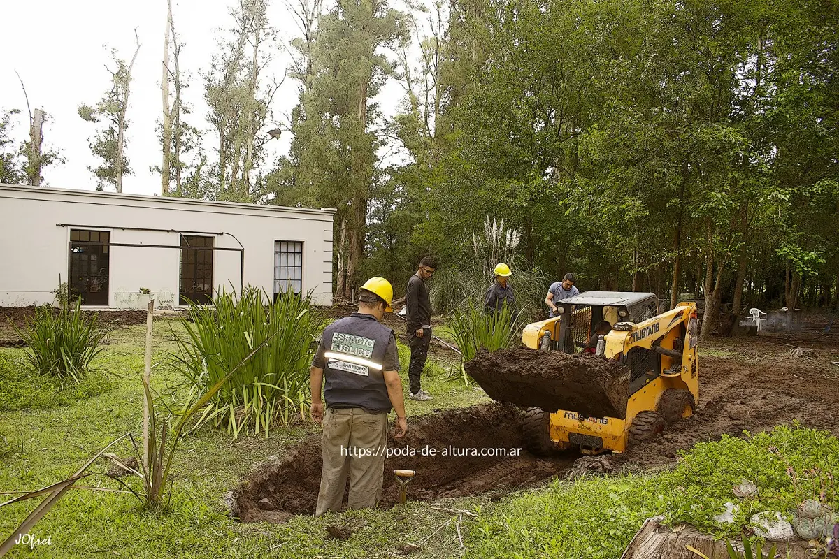 Servicio de Movimiento de Suelos en Villa Ballester