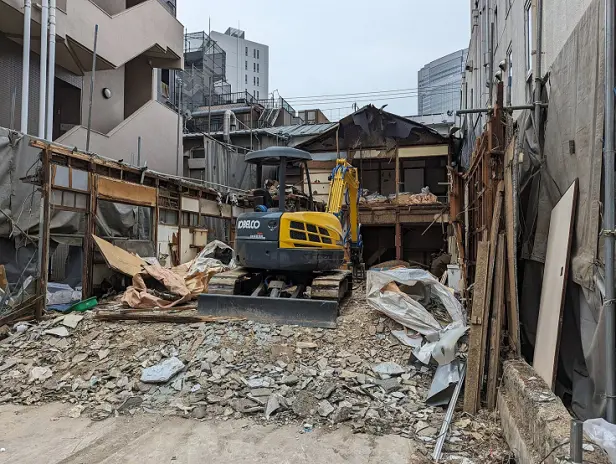 ¿Necesitás demoler una casa? Demolición y retiro de escombros